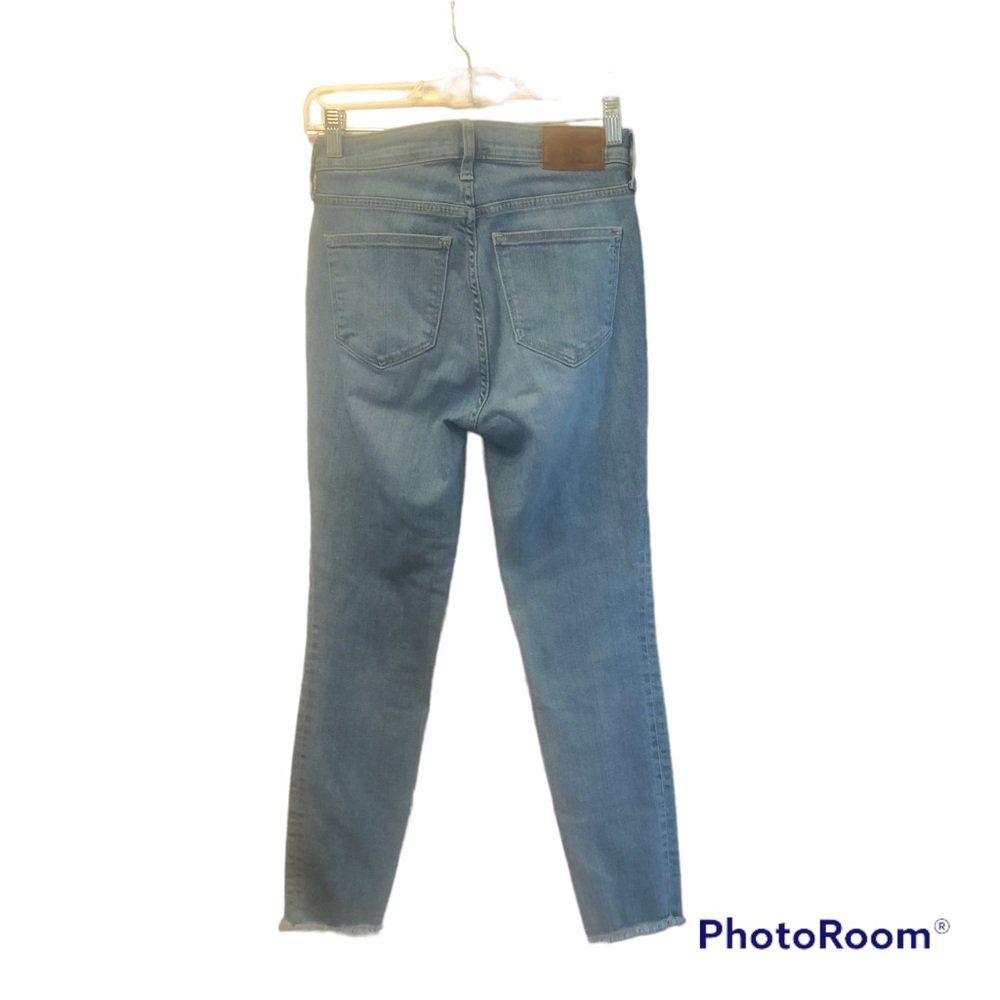 MADEWELL 9” High-Rise Skinny Crop Jean, Button Front Edition w/ Fringed … - Picture 3 of 13